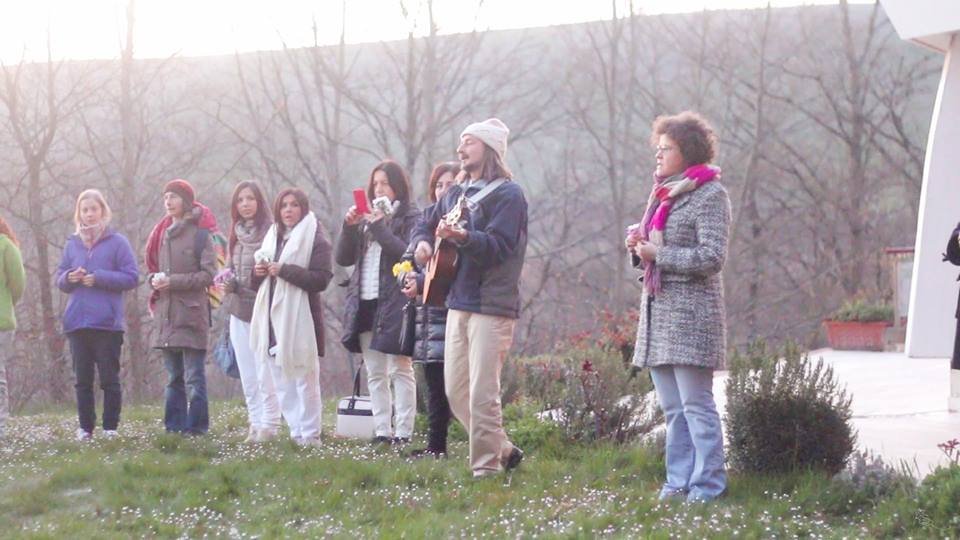 Yoga tra i boschi