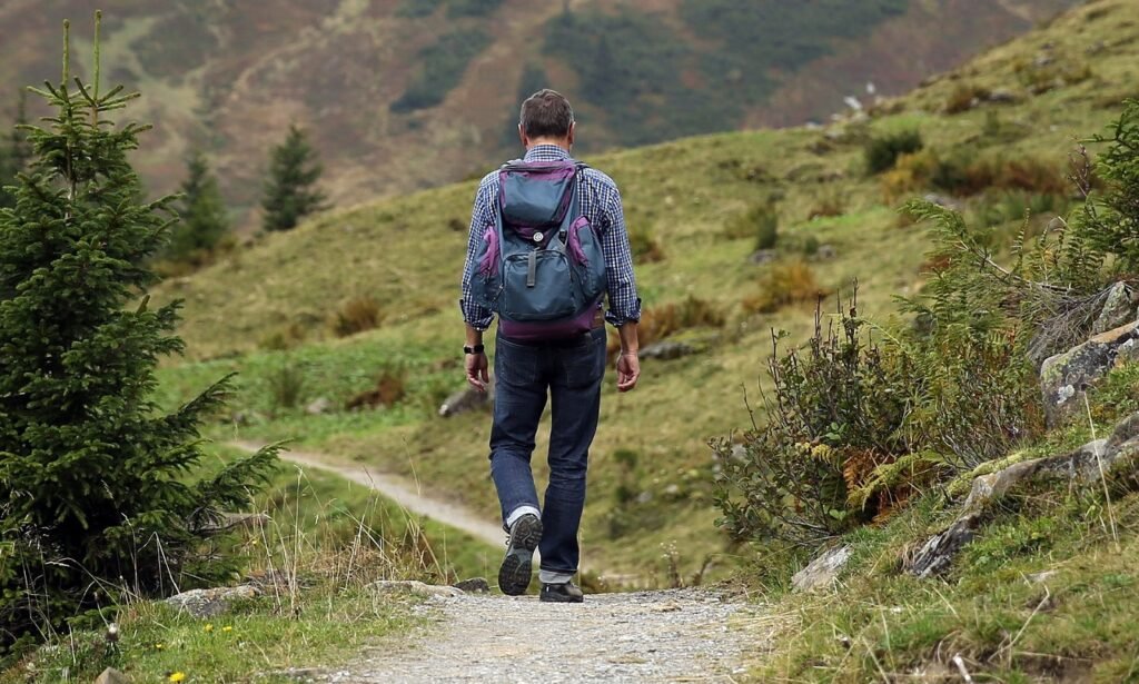 come equipaggiarsi per le escursioni