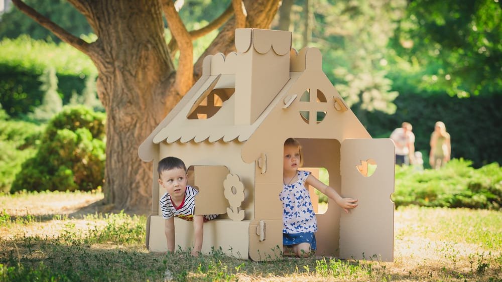 come fare una casetta di cartone per bambini 1