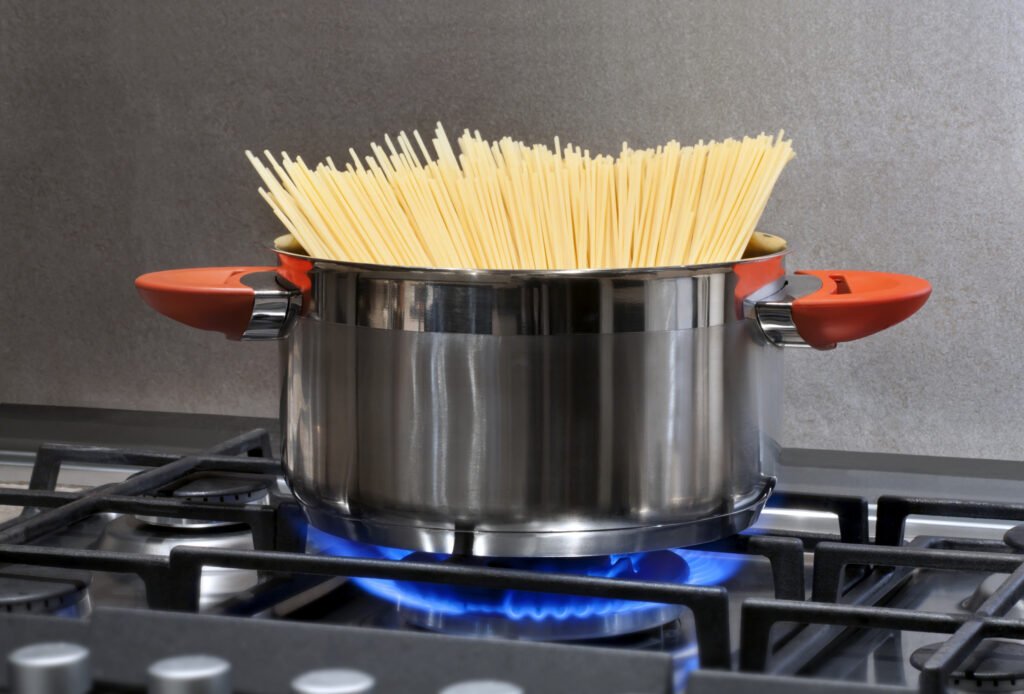 cosi si riutilizza lacqua per cuocere la pasta