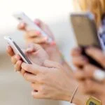¿Cómo reconocer un celular bajo vigilancia?