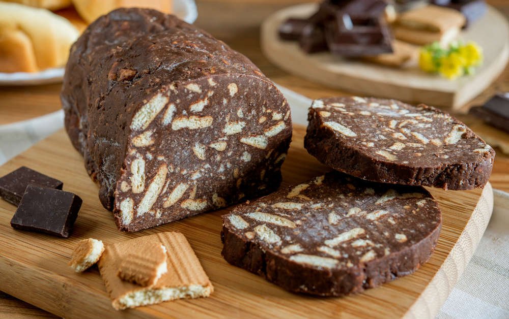 ricetta salame cioccolato pane avanzato residui preparazione latte mandorla 1