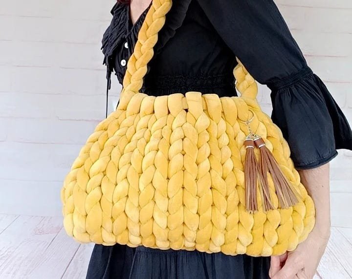 borsa portatutto crochet