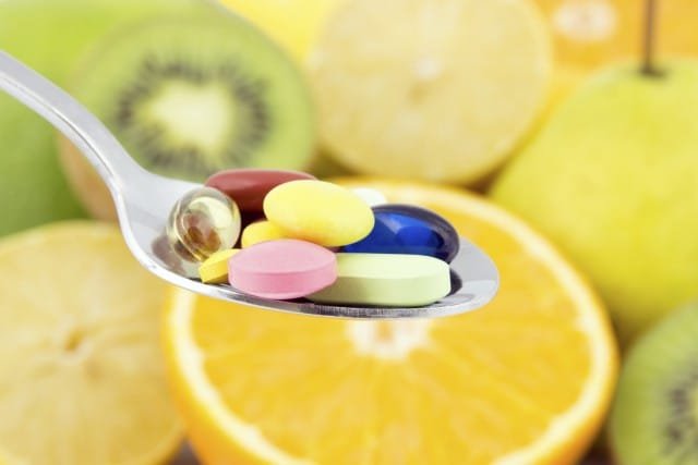 rischi integratori alimentari salute elenco vitamine contenute negli alimenti 1