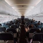 Cómo detener los oídos en el avión